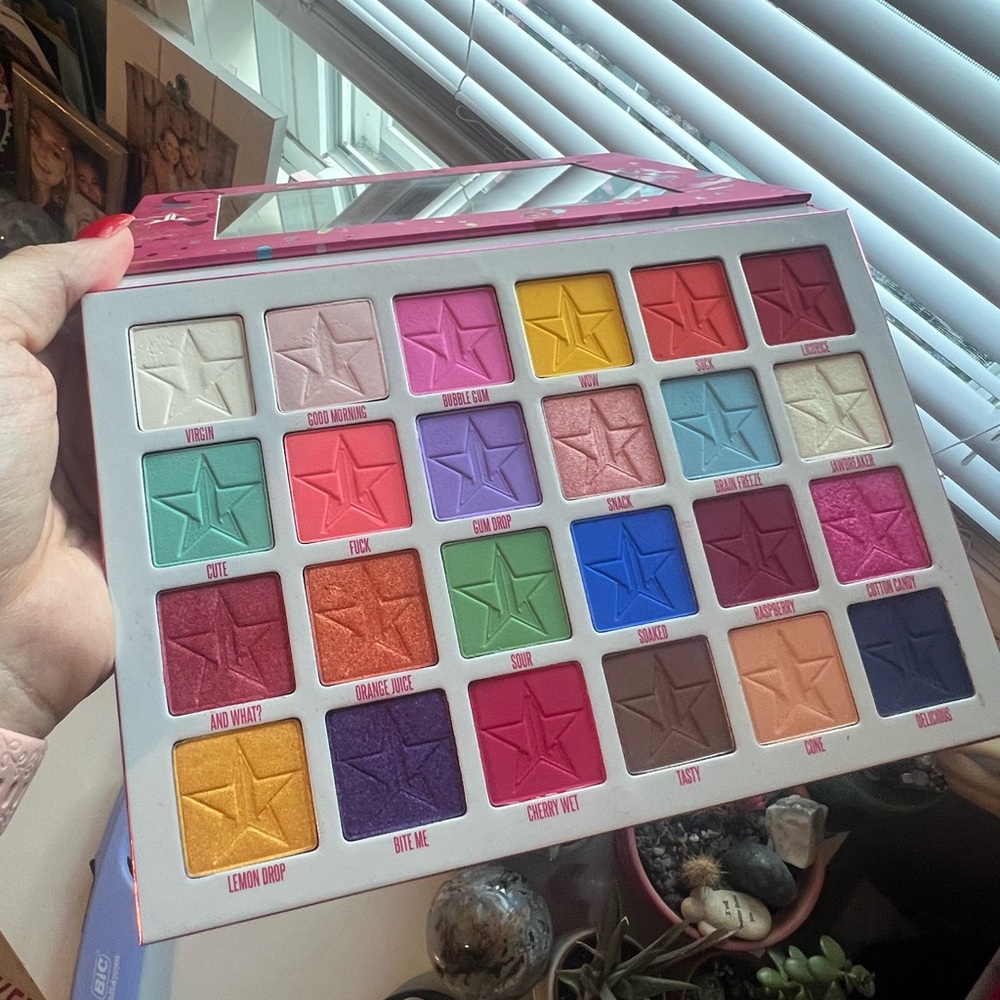 Jeffree Star Jawbreaker Palette